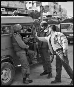 Hebron: Mobile IDF check point