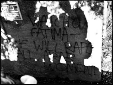 Hebron: ethnic cleansing - grafittee threats