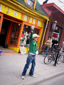Dancing Man, Montreal Kayoto Day 07